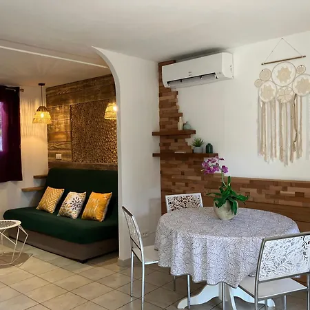 Maison Avec Jardin Et Parking Privé à 300m Du Centre De -vecchio Porto-Vecchio (Corsica)