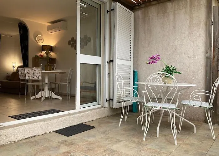 Holiday home Maison Avec Jardin Et Parking Prive A 300m Du Centre De -vecchio